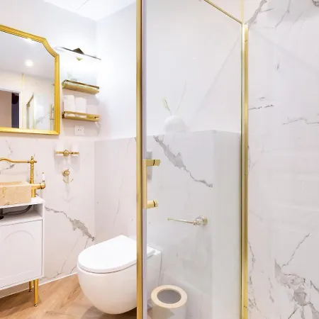 Sublime 3 A Montmartre Avec Clim Et Jacuzzi דירה