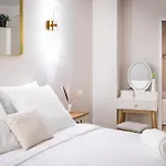 Sublime 3 A Montmartre Avec Clim Et Jacuzzi * 파리