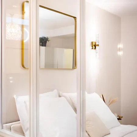 公寓 Sublime 3 A Montmartre Avec Clim Et Jacuzzi *