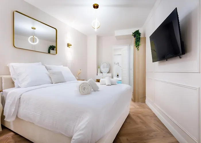 Sublime 3 A Montmartre Avec Clim Et Jacuzzi *