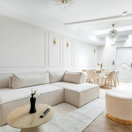 Apartment Sublime 3 A Montmartre Avec Clim Et Jacuzzi Paris